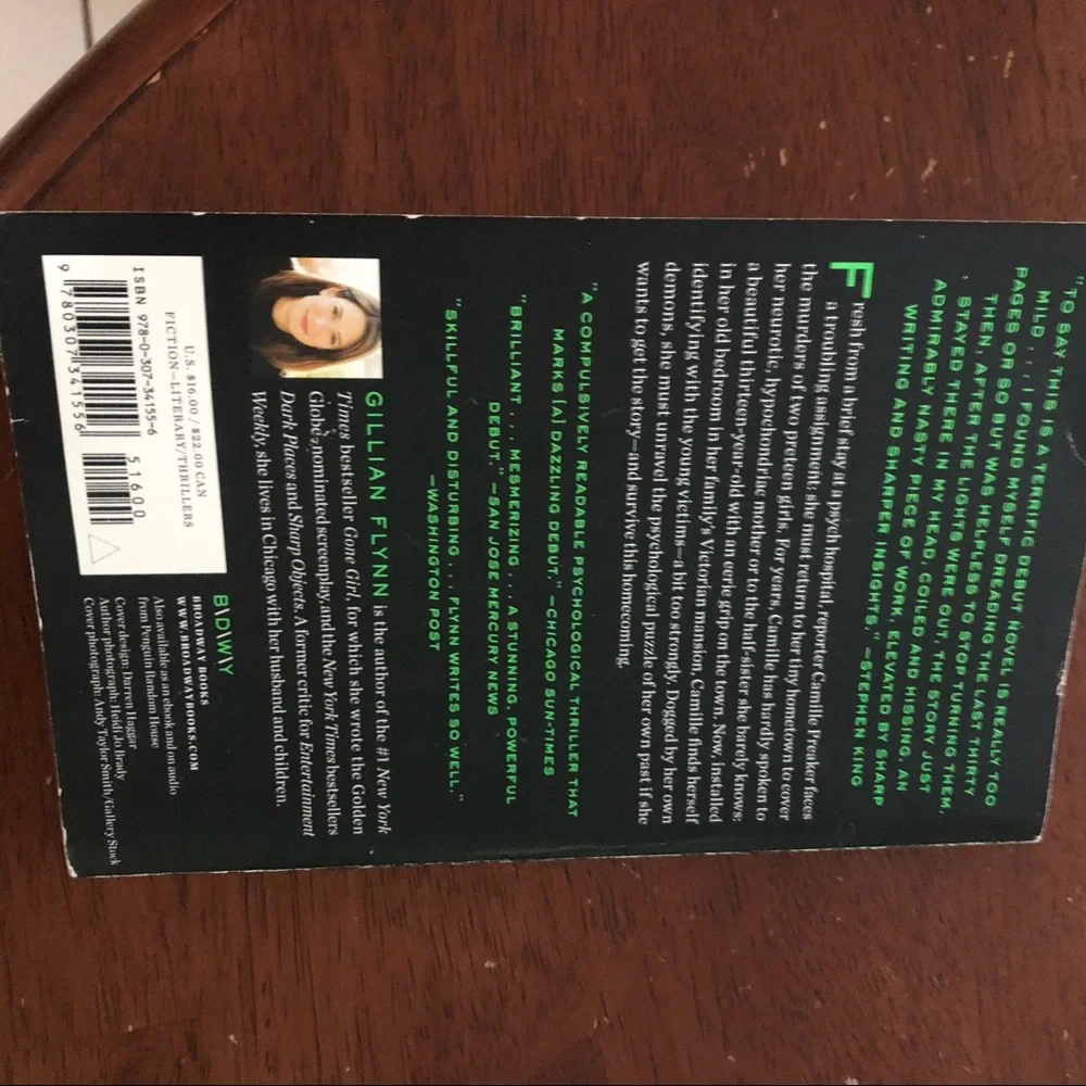 Book bundle - Picture 3 of 6